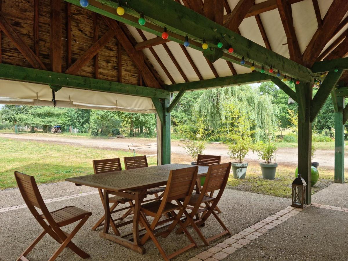 L'Aupinouse Chambre Double La Suze-sur-Sarthe Exteriör bild