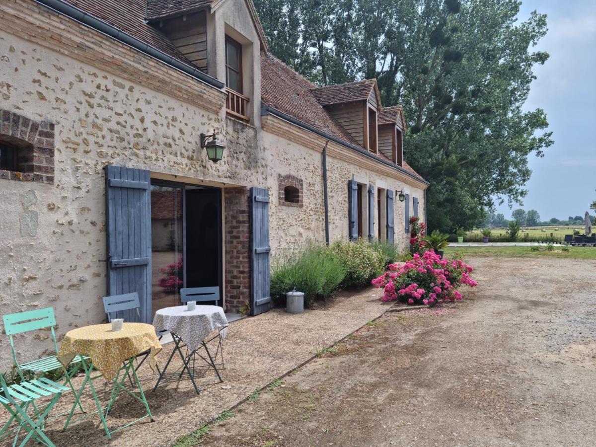 L'Aupinouse Chambre Double La Suze-sur-Sarthe Exteriör bild